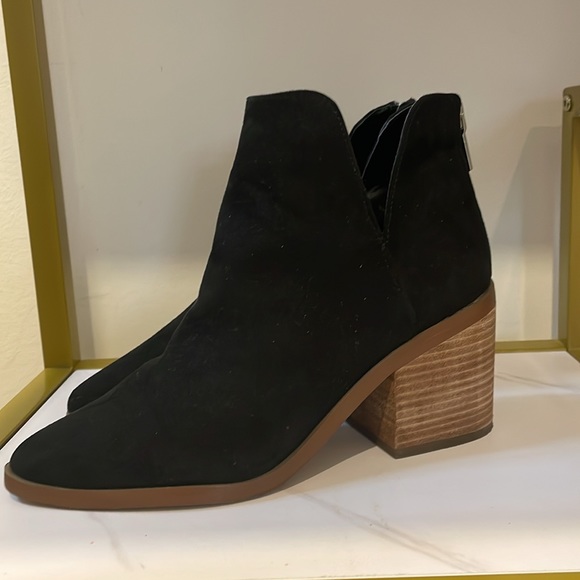 BP Brynne Booties - Picture 2 of 5